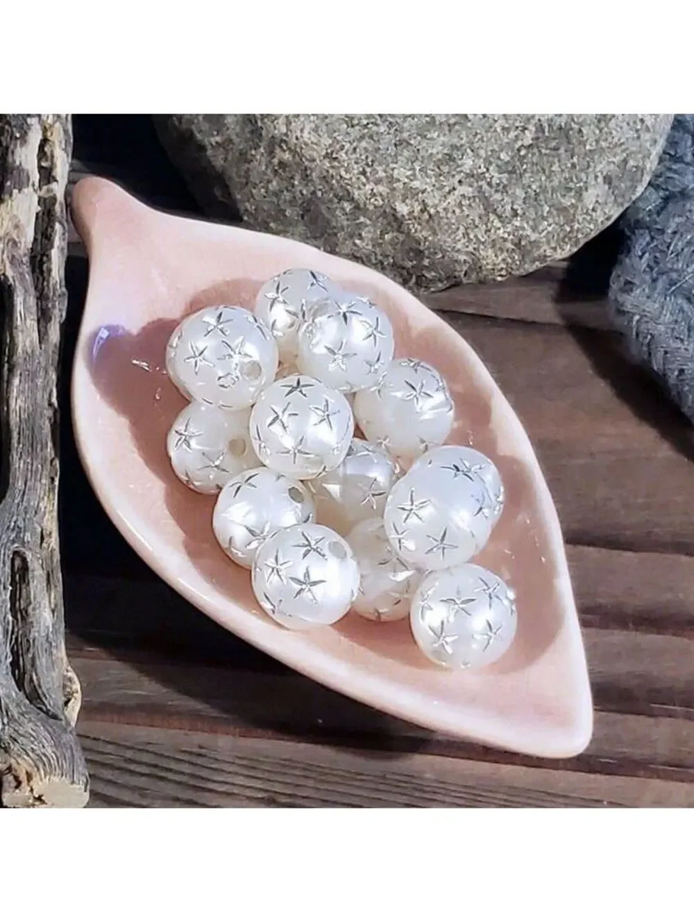 10 Vintage Retro Gray Silver Stars 12mm Round Acrylic Shabby Chic Beads